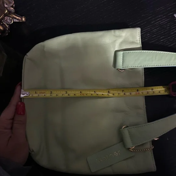 Green Leather Women's Bag - Picture 8 of 9